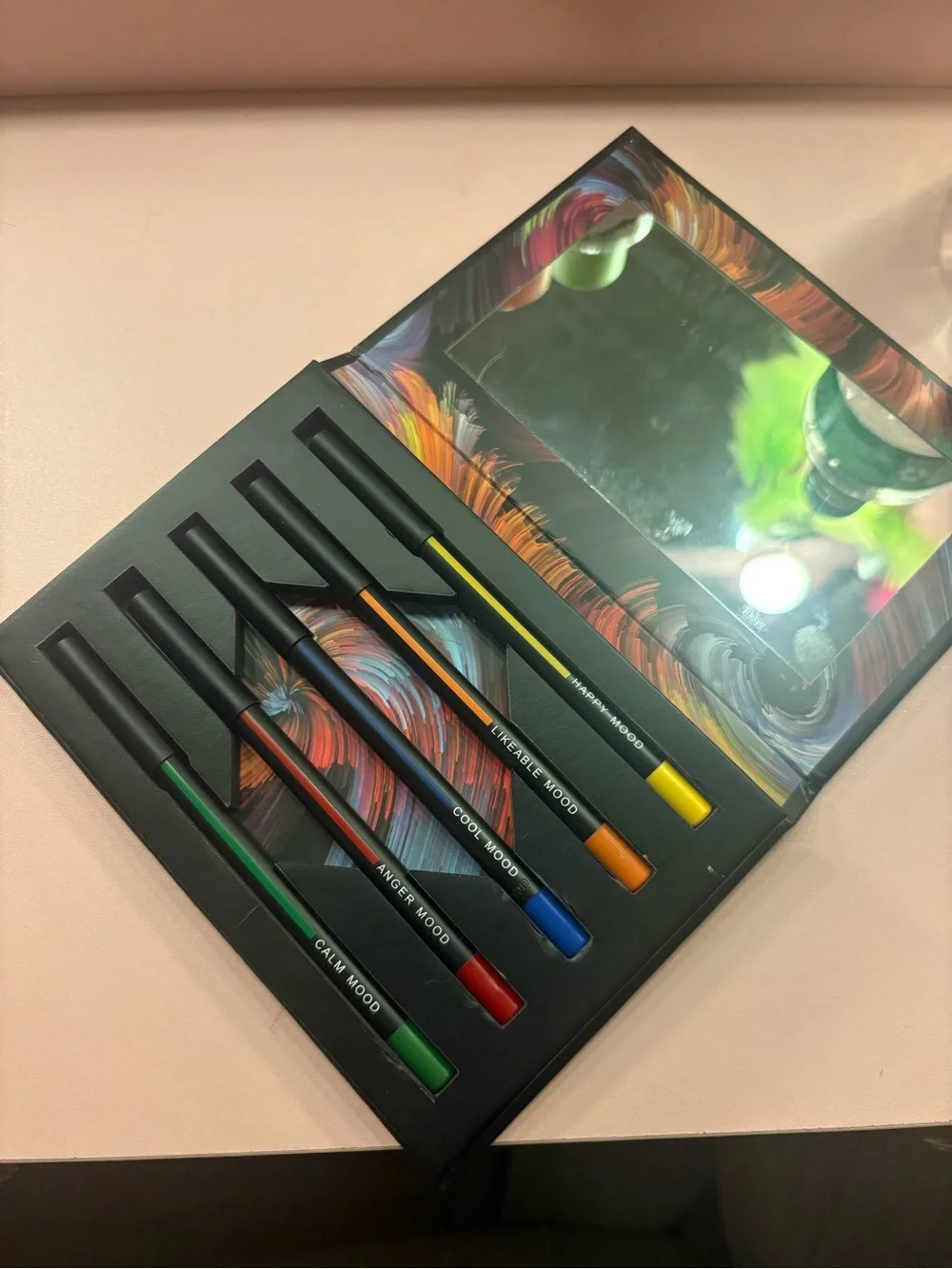 Linda Hallberg Mood Crayons - Colorful Eyeliner